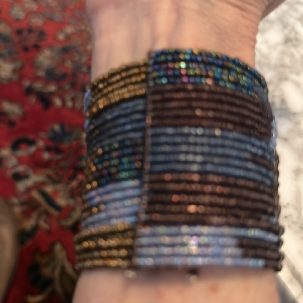 Cross bracelet - Picture 4 of 7